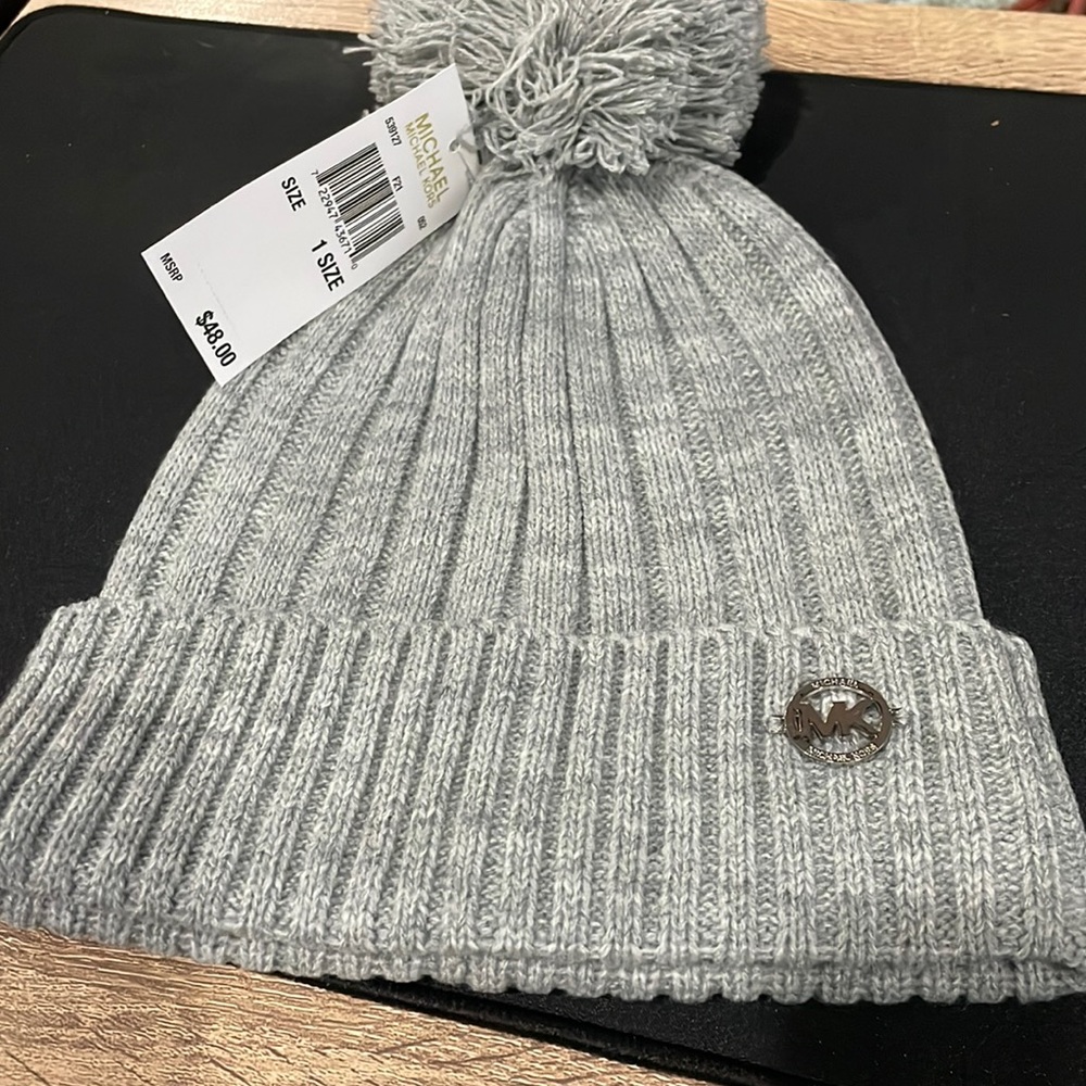 NWT Michael KORS Winter Hat